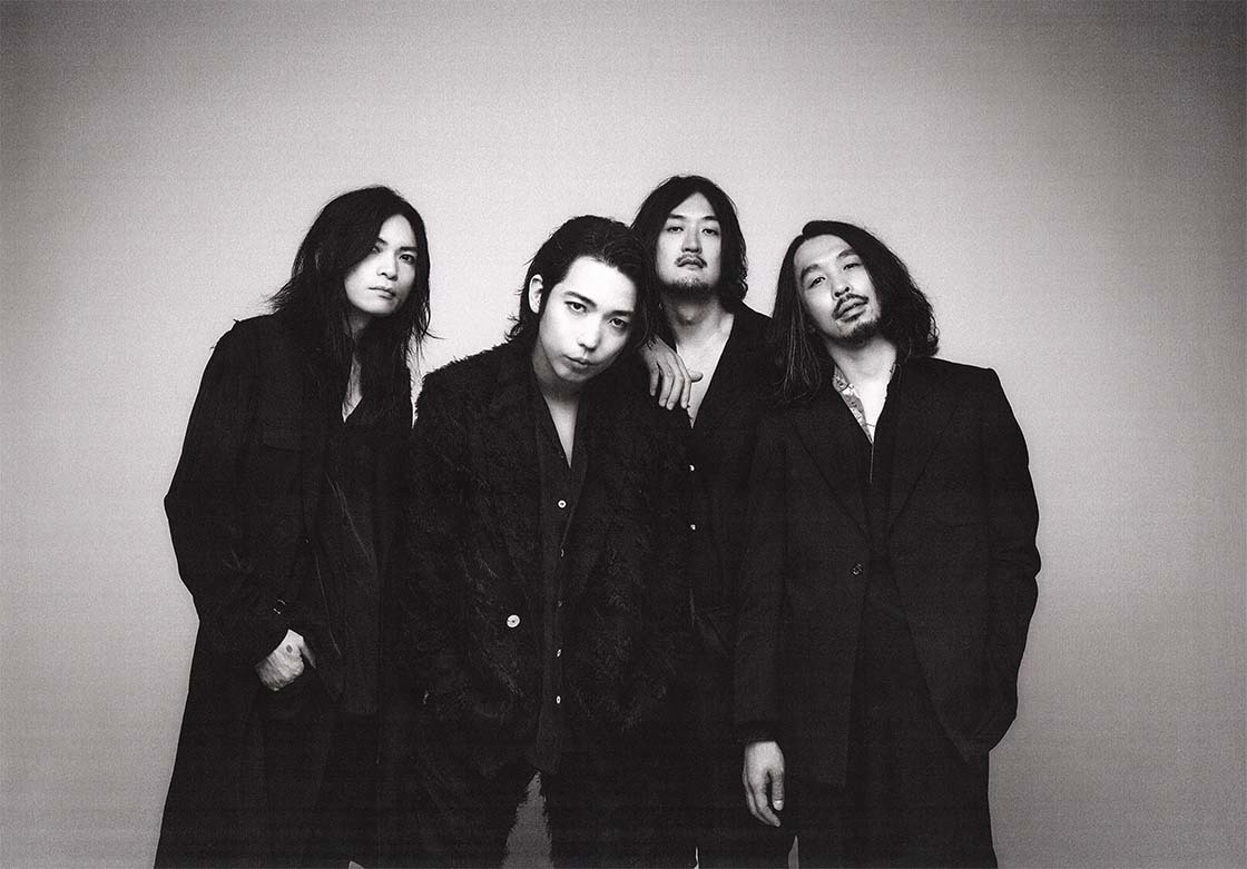 THE NOVEMBERS